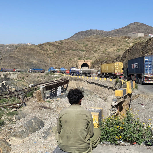 Border Clash Between Afghanistan and Pakistan Threatens a Wider Conflict