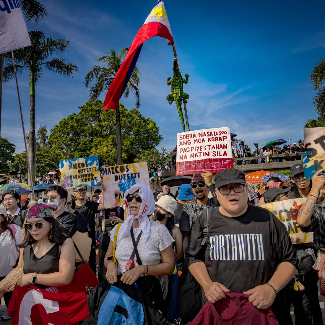 Protesters in Manila Accuse Government of Misusing Environmental Funds