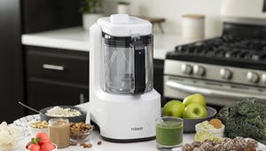I Tried It: This Blender Spins Simultaneously in Both Directions to Unstick Your Smoothie