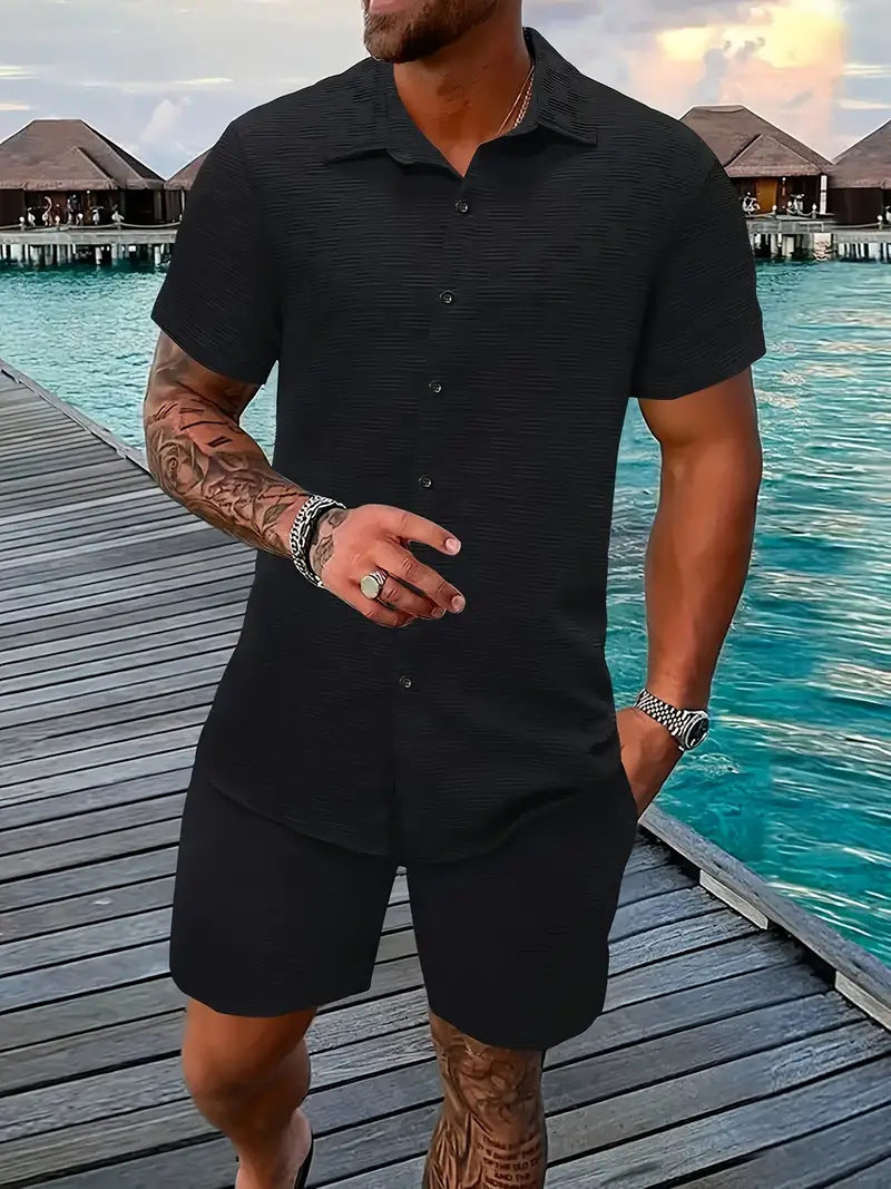 A two-piece set of jacquard black and white solid color short-sleeved men's vacation casual style shirt and shorts
