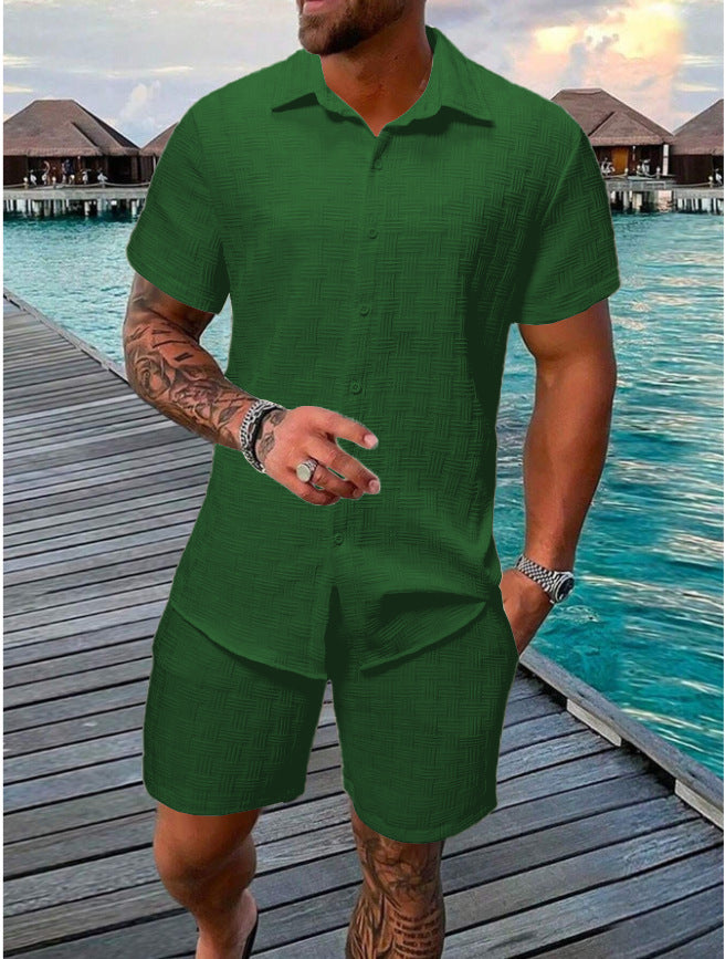 A two-piece set of jacquard black and white solid color short-sleeved men's vacation casual style shirt and shorts
