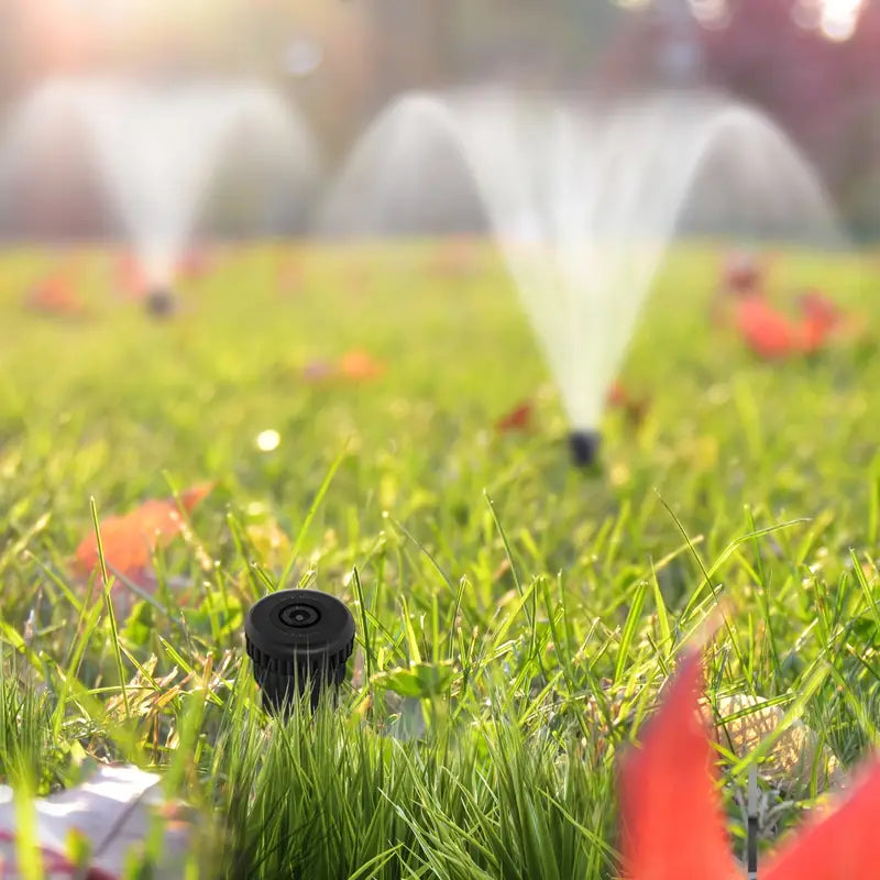 A Sprinkler Key Hiding Device, Realistic Key Hiding Box, Waterproof Key Safe for Outdoor Gardens And Lawns, Easily Insertable Underground in Garden Grass, Resistant to Water And Corrosion