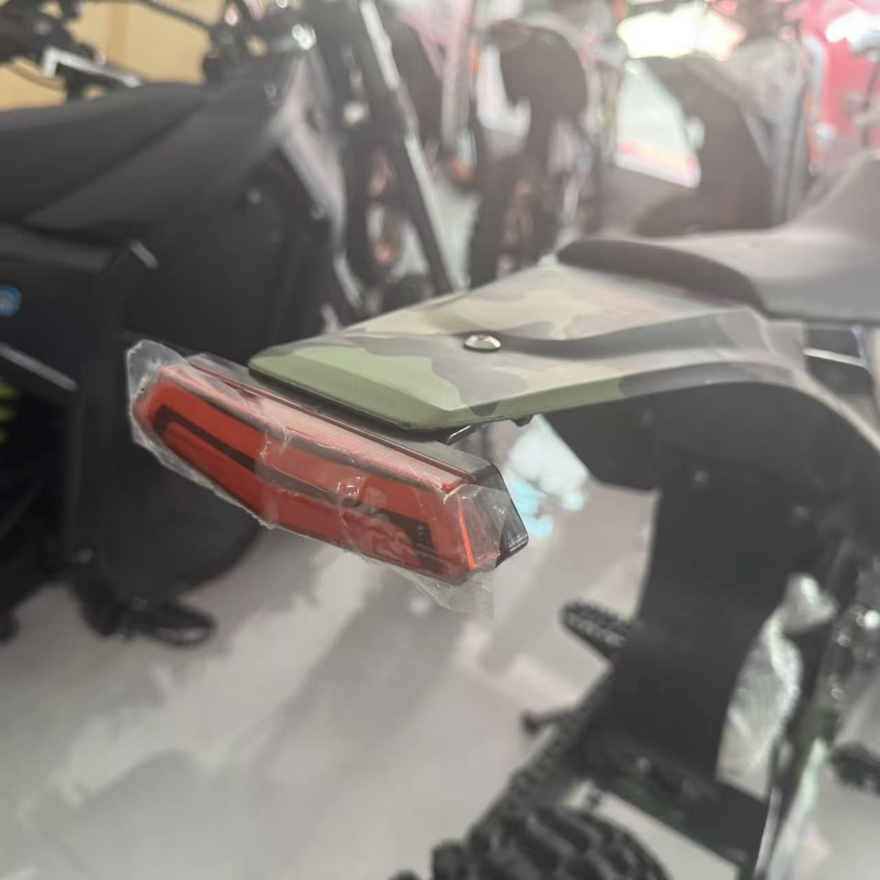 OEM Electric Mini Dirt Bike 70km/h Off-Road Pit Motorcycle 60V72V Voltage Motorcycles & Scooterslithium Battery Electric