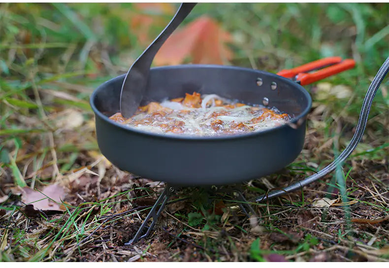 Teflon Coated Non-Stick Frying Pan for Outdoor Cooking