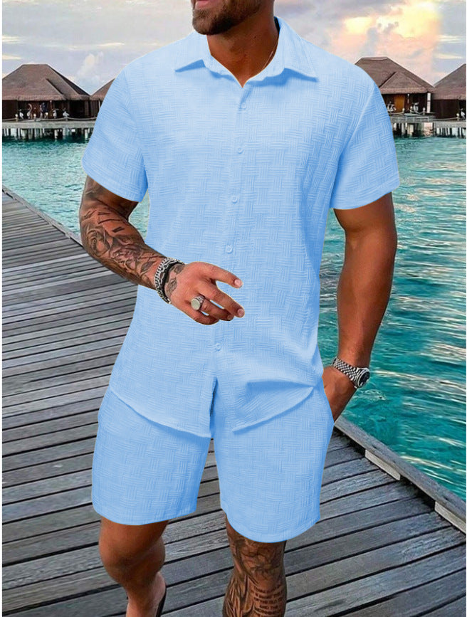 A two-piece set of jacquard black and white solid color short-sleeved men's vacation casual style shirt and shorts