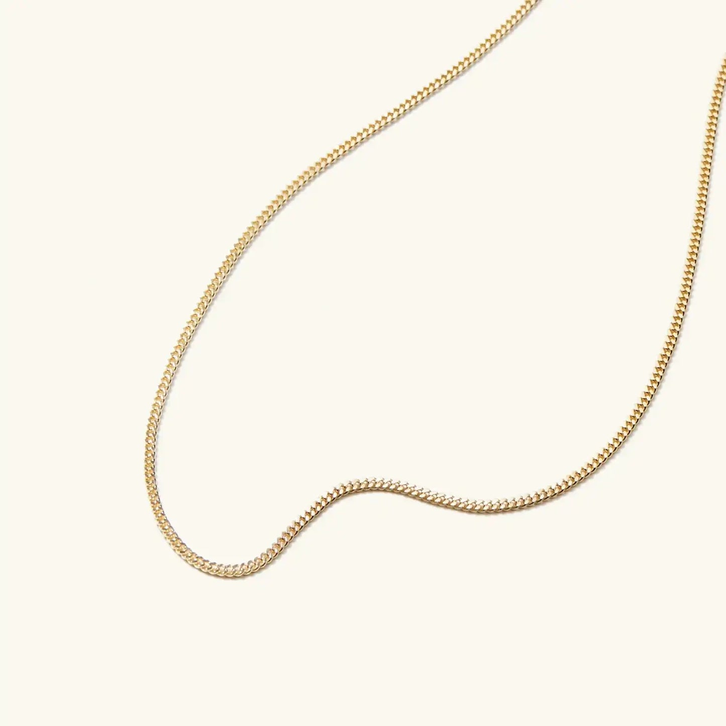 Gold Dainty Baby Curb Chain - Anti Spier