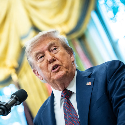 Trump Says U.S. Attacked Boat Carrying Venezuelan Gang Members, Killing 11