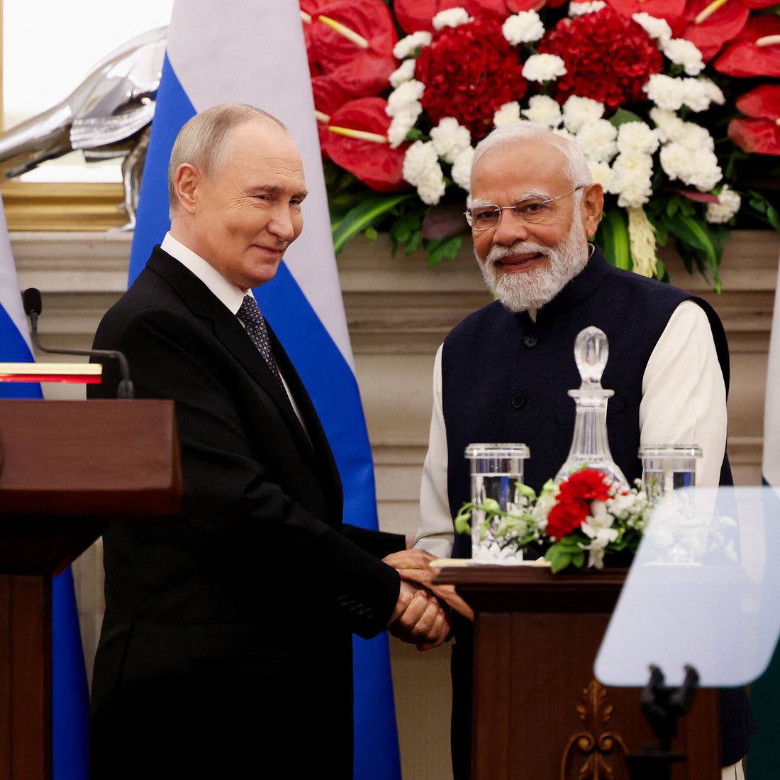 Putin Basks in Praise From Modi on India Visit