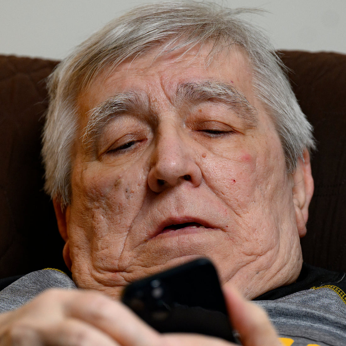 How Scammers Target Older Americans With Fraudulent Medicare Calls