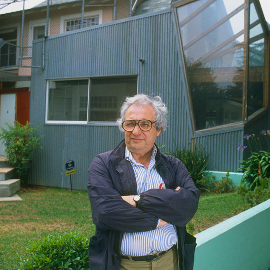 Frank Gehry, the Disrupter, Opened Their Imaginations
