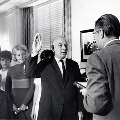 Paul Ignatius, 104, Navy Secretary and Vietnam-Era Defense Official, Dies