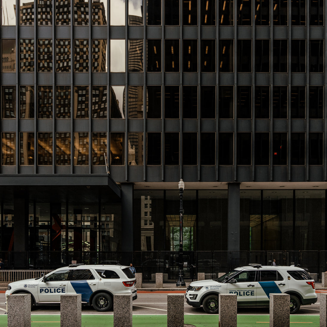 Tensions Mount as Trump Administration Threatens Federal Crackdown in Chicago