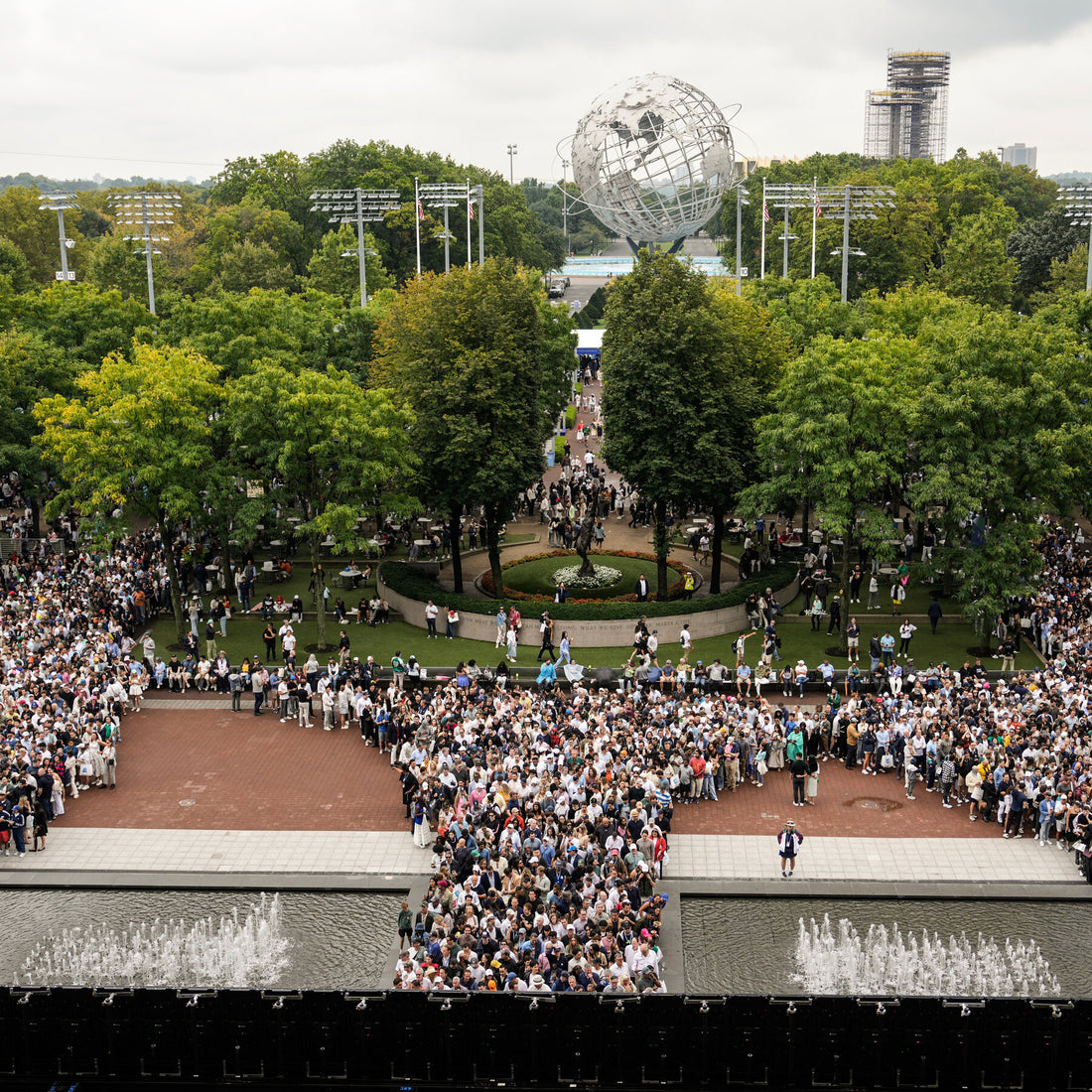 Trump Is Met With Mostly Boos at U.S. Open as Security Delays a Match