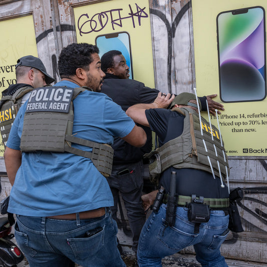 App That Tracks ICE Raids Sues U.S., Saying Officials Pressured Apple to Remove It