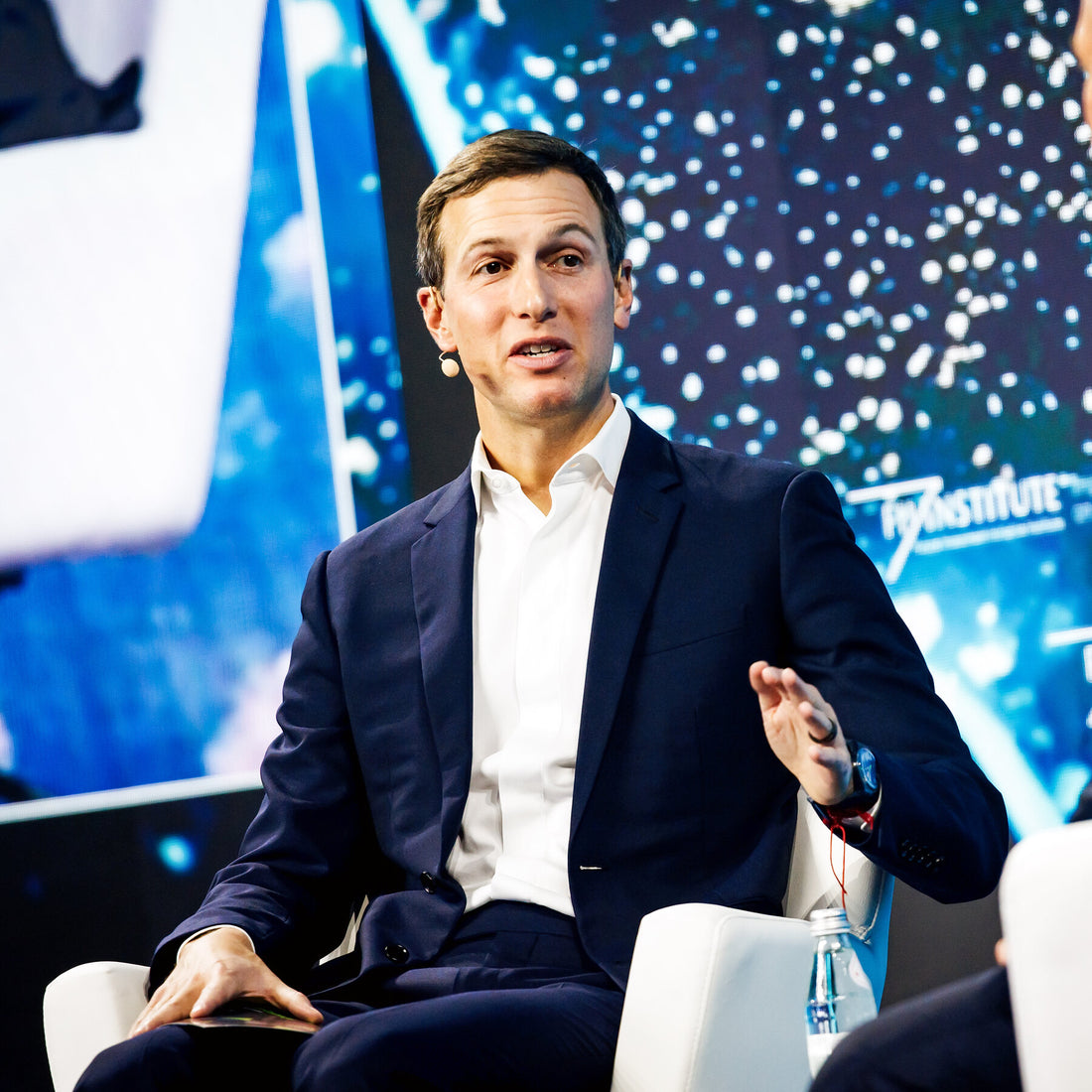 Jared Kushner Is Part of Paramount’s Bid for Warner Bros. Discovery