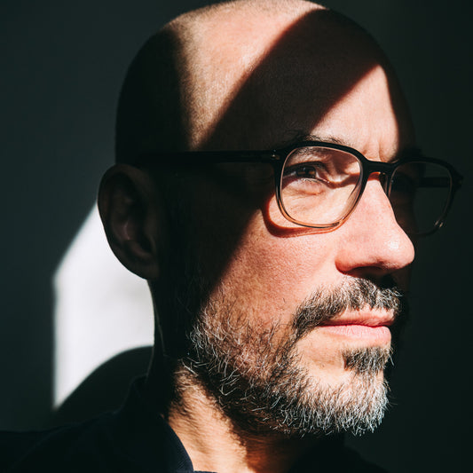 A Quebec Writer Confronts His ‘Little Darkness’ as a Class Defector