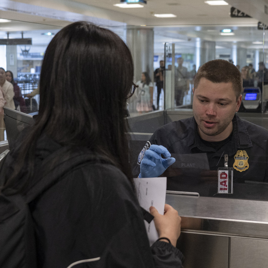 U.S. Plans to Scrutinize Foreign Tourists’ Social Media History