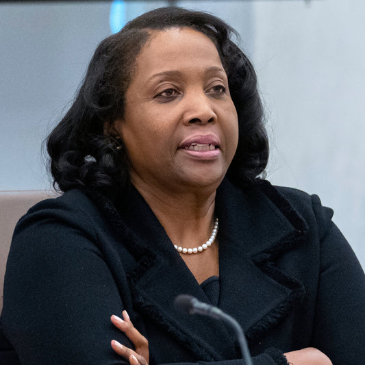 Trump Administration to Appeal Ruling That Allows Lisa Cook to Remain at Fed