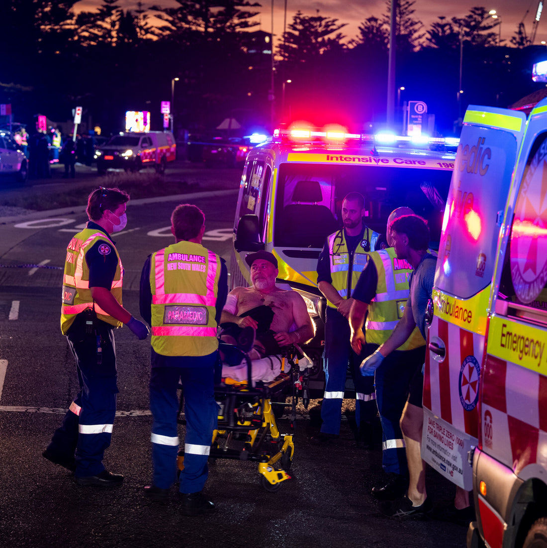 Live Updates: Police Say Jewish Community Targeted in Sydney Attack That Killed 11