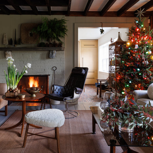 How to Decorate a Country Home for the Holidays