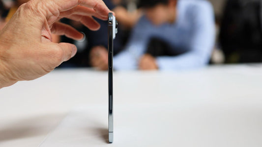 I tried the iPhone Air and it's so exciting, I might ditch my Pro Max