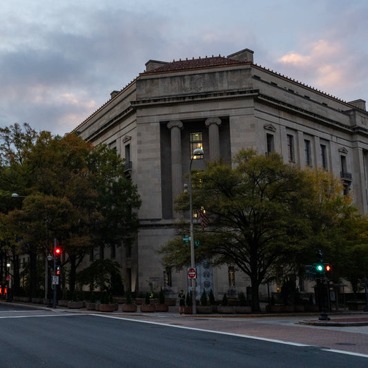 Justice Dept. Asks Appeals Court to Kill Contempt Inquiry Into Deportation Flights