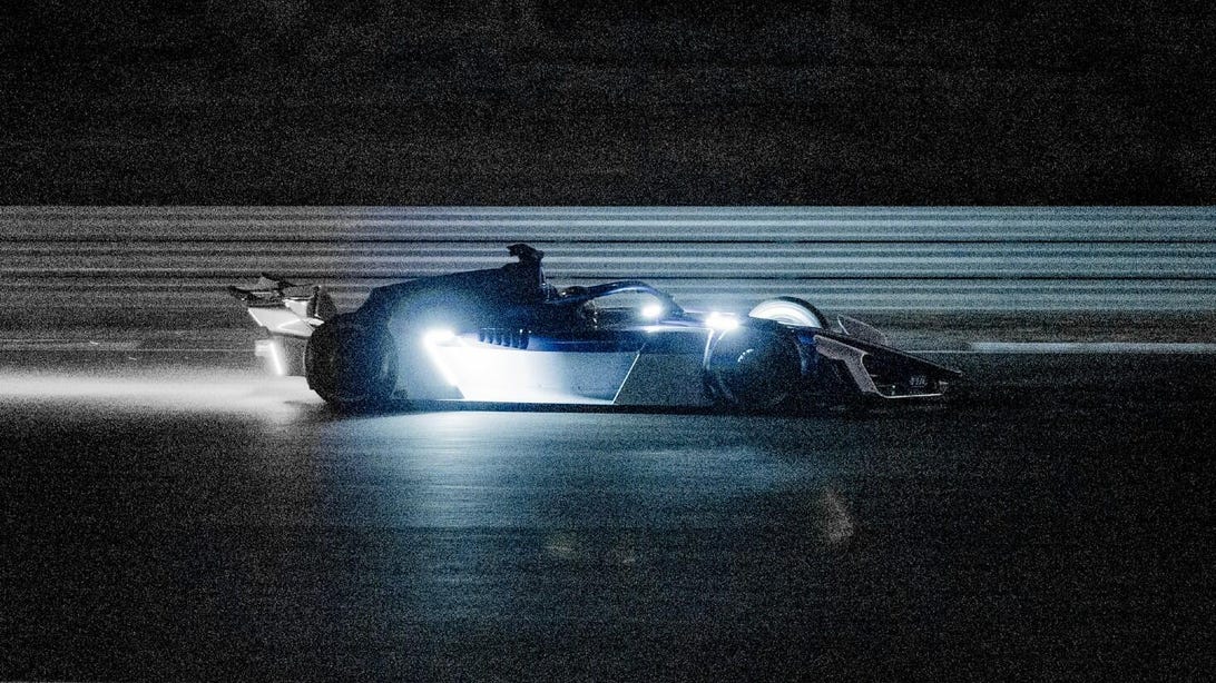 Faster Than F1? This Breathtaking New Formula E Race Car Goes 0 to 60 in 1.8 Seconds