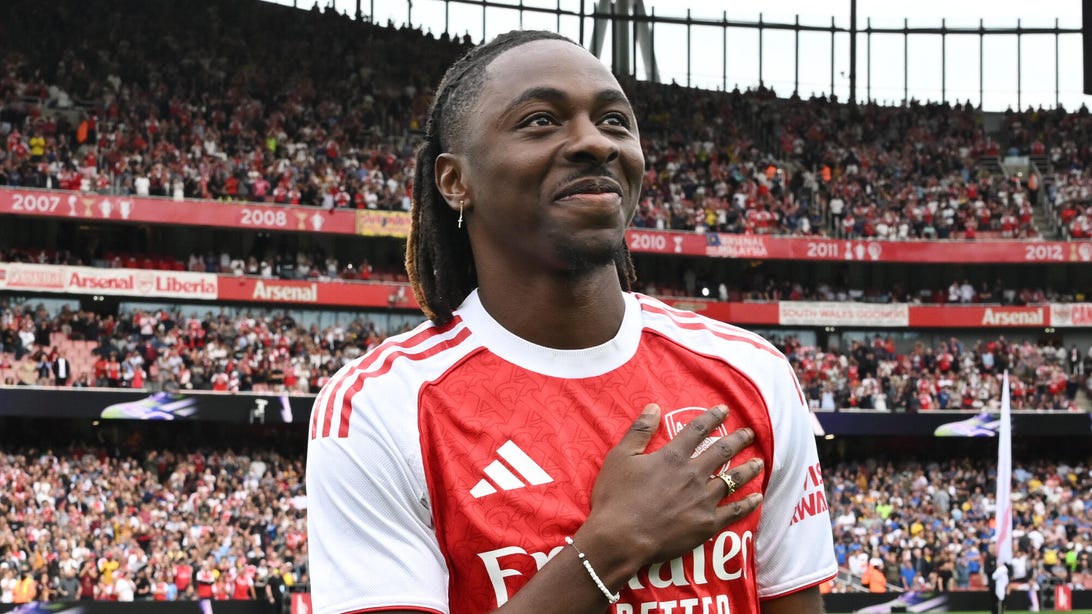 Premier League Soccer: Livestream Liverpool vs. Arsenal From Anywhere