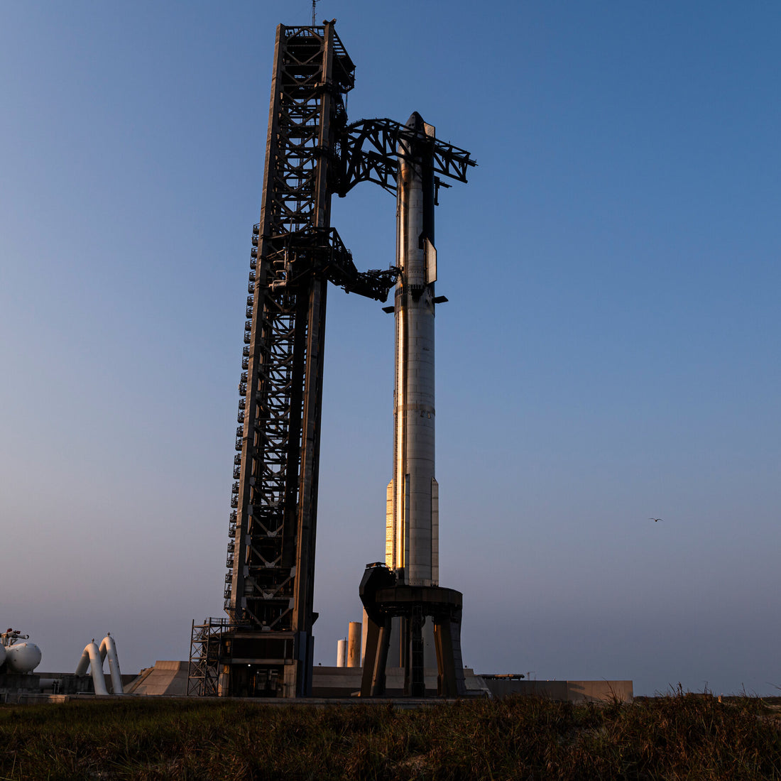 Elon Musk’s SpaceX Valued at $800 Billion, as It Prepares to Go Public