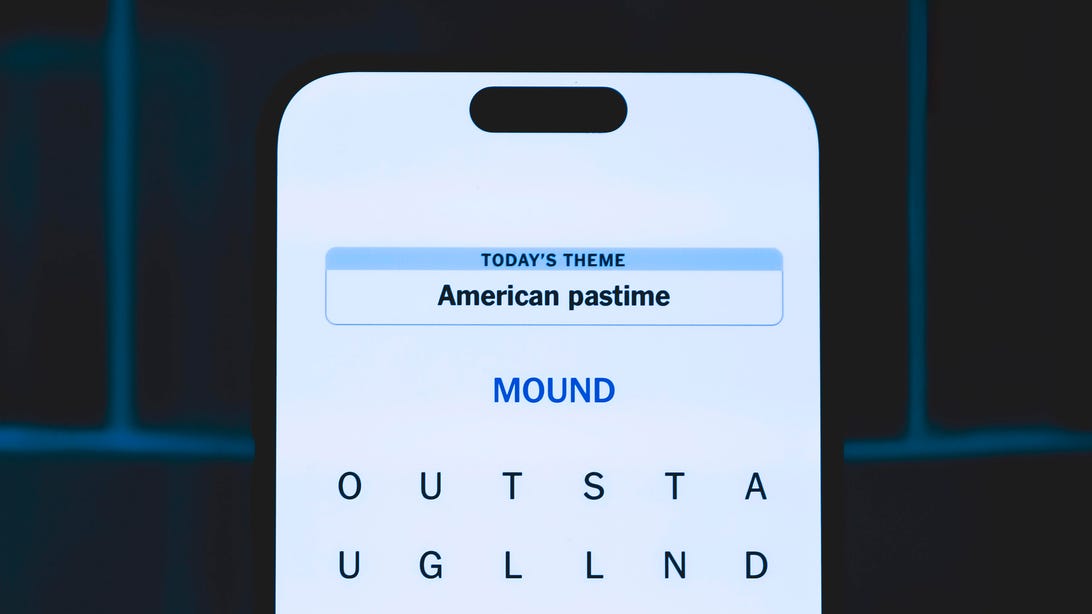 Today's NYT Strands Hints, Answers and Help for Nov. 13 #620