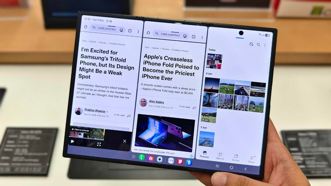 I Tried the Galaxy Z TriFold at a Dubai Store, and Its Design Made Me a Fan