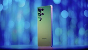 The Samsung Galaxy S25's Camera Uses AI to Handle What You'd Normally Miss