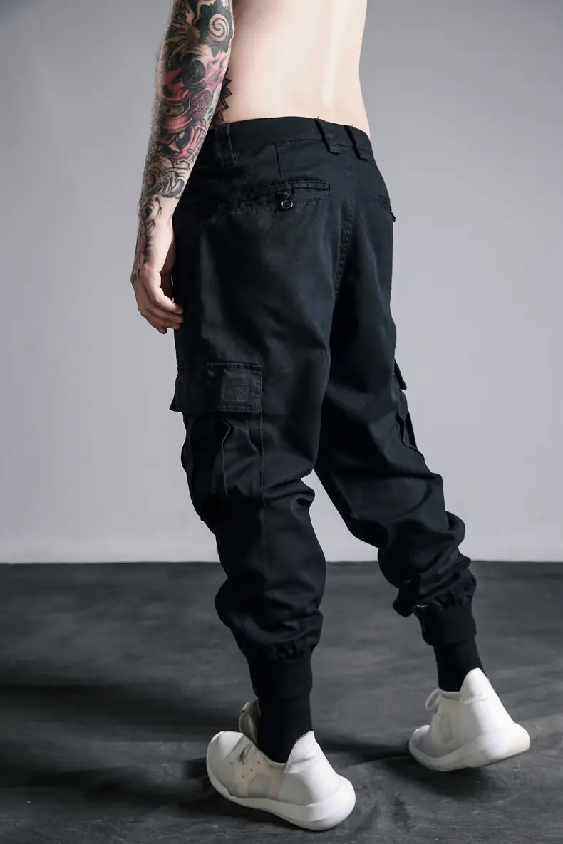 Men's Streetwear Camouflage Cargo Pants in Loose Fit