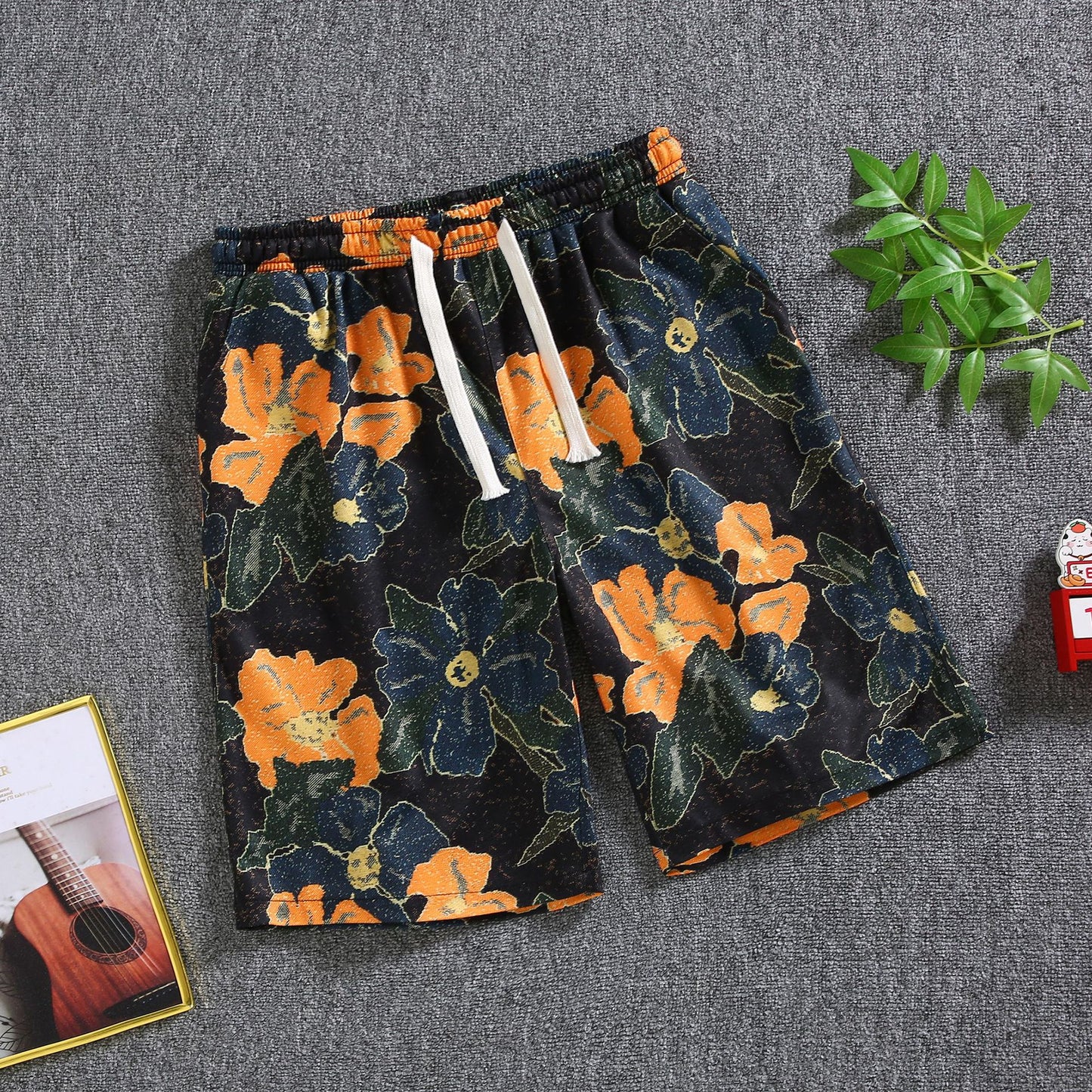 Quarter pants Men's summer beach pants Men's casual running shorts Men's 5 straight leg pants trend