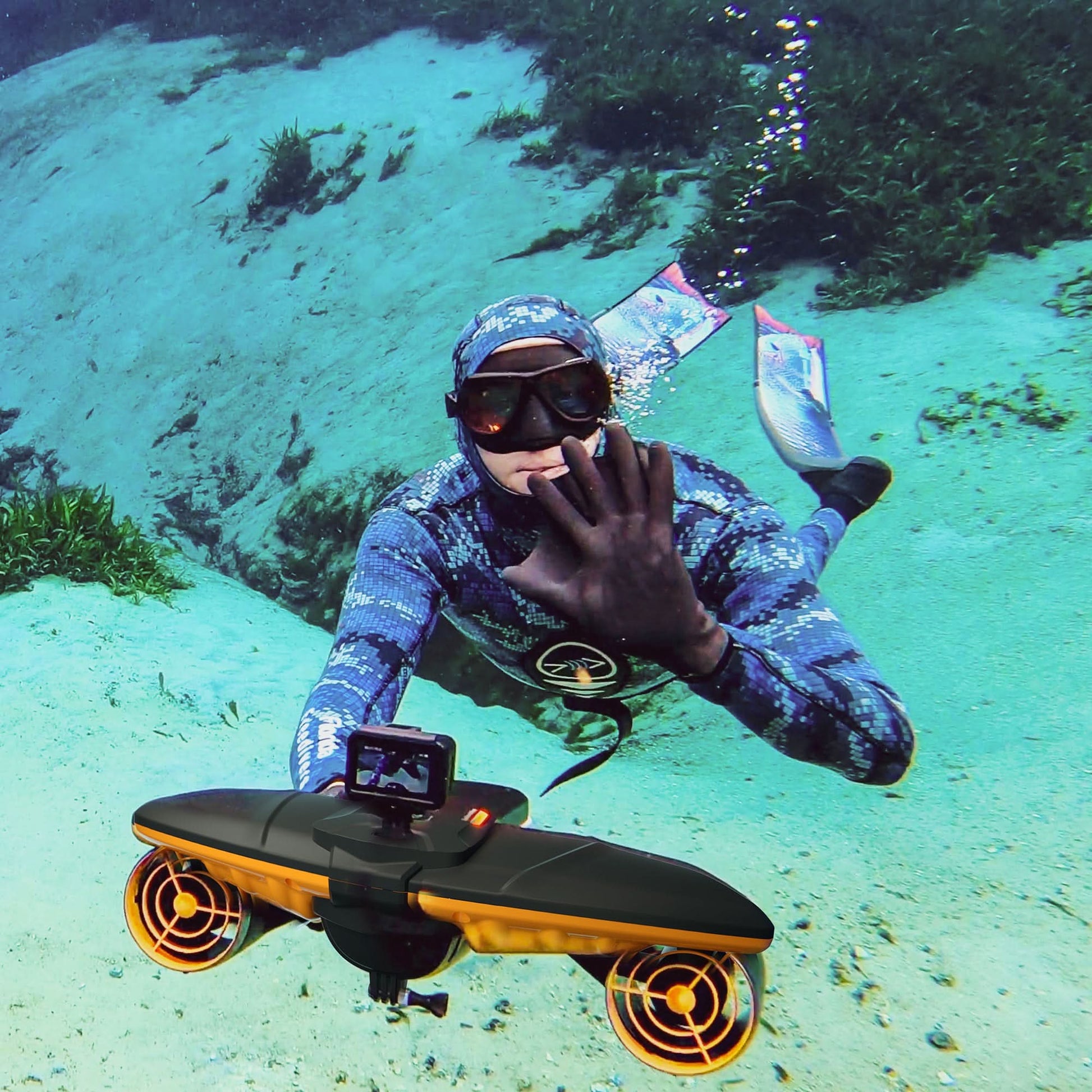 Navbow+ by Sublue Underwater Scooter