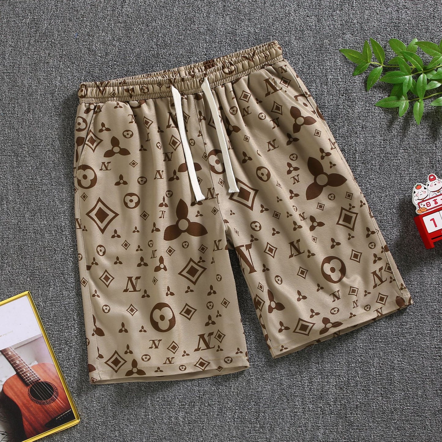 Quarter pants Men's summer beach pants Men's casual running shorts Men's 5 straight leg pants trend