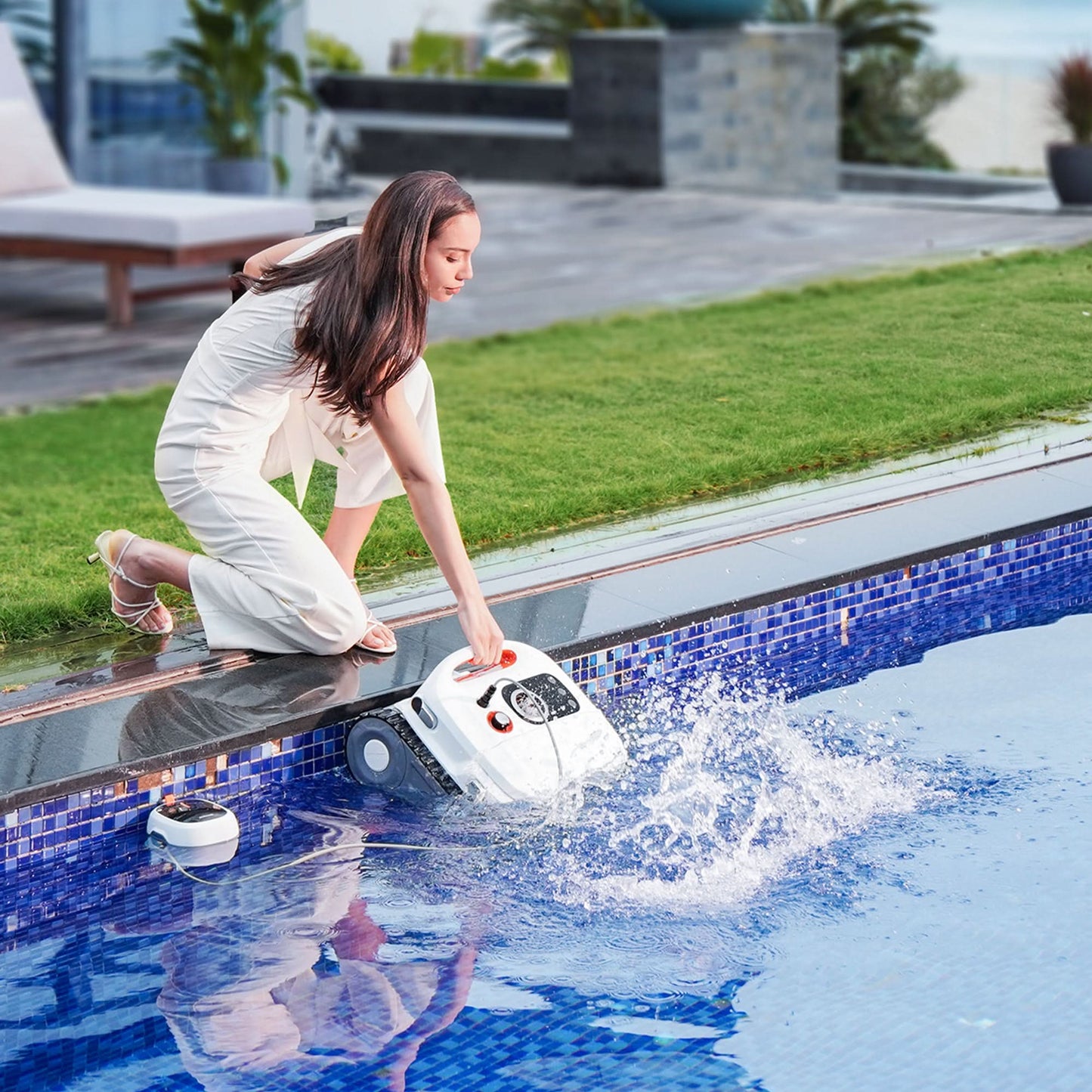 BN Pro Robotic Pool Cleaner by Sublue Underwater Scooter