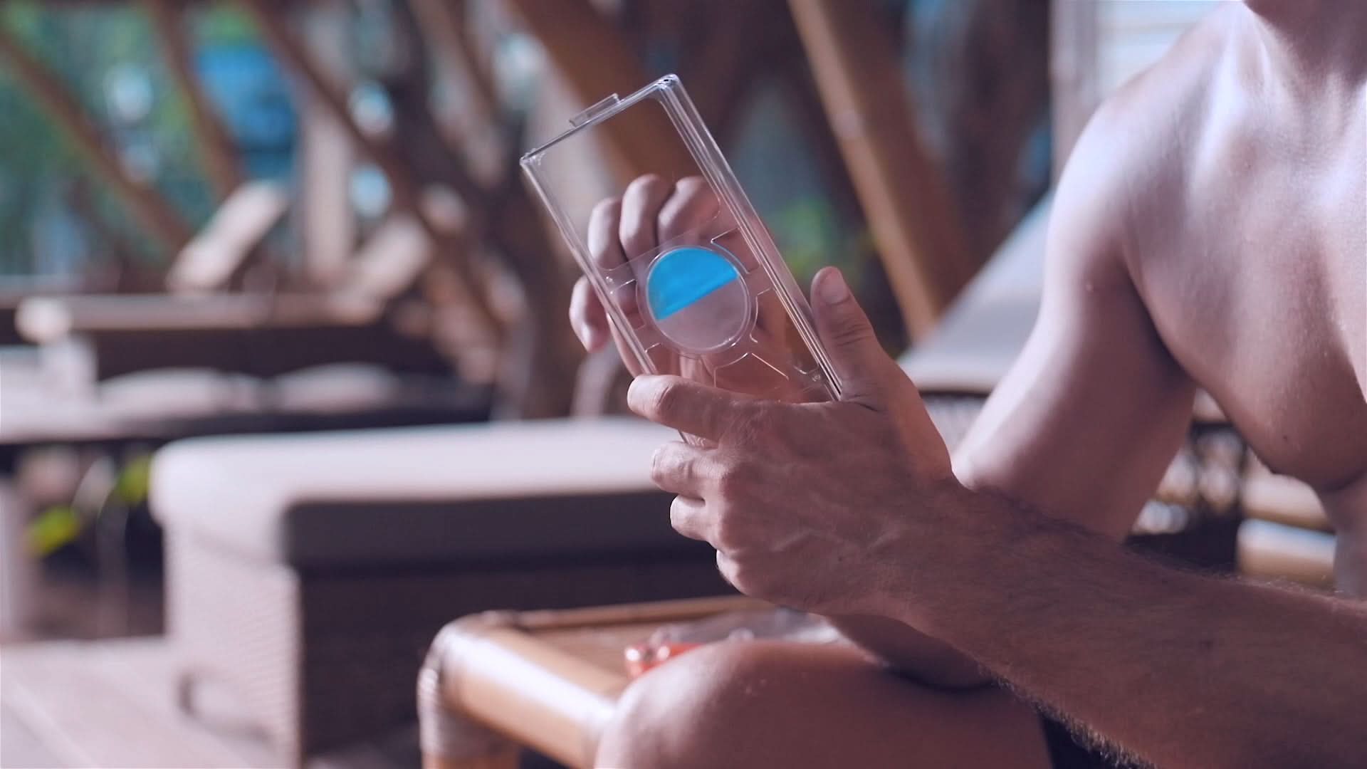 H1+ Smart Waterproof Phone Case by Sublue Underwater Scooter