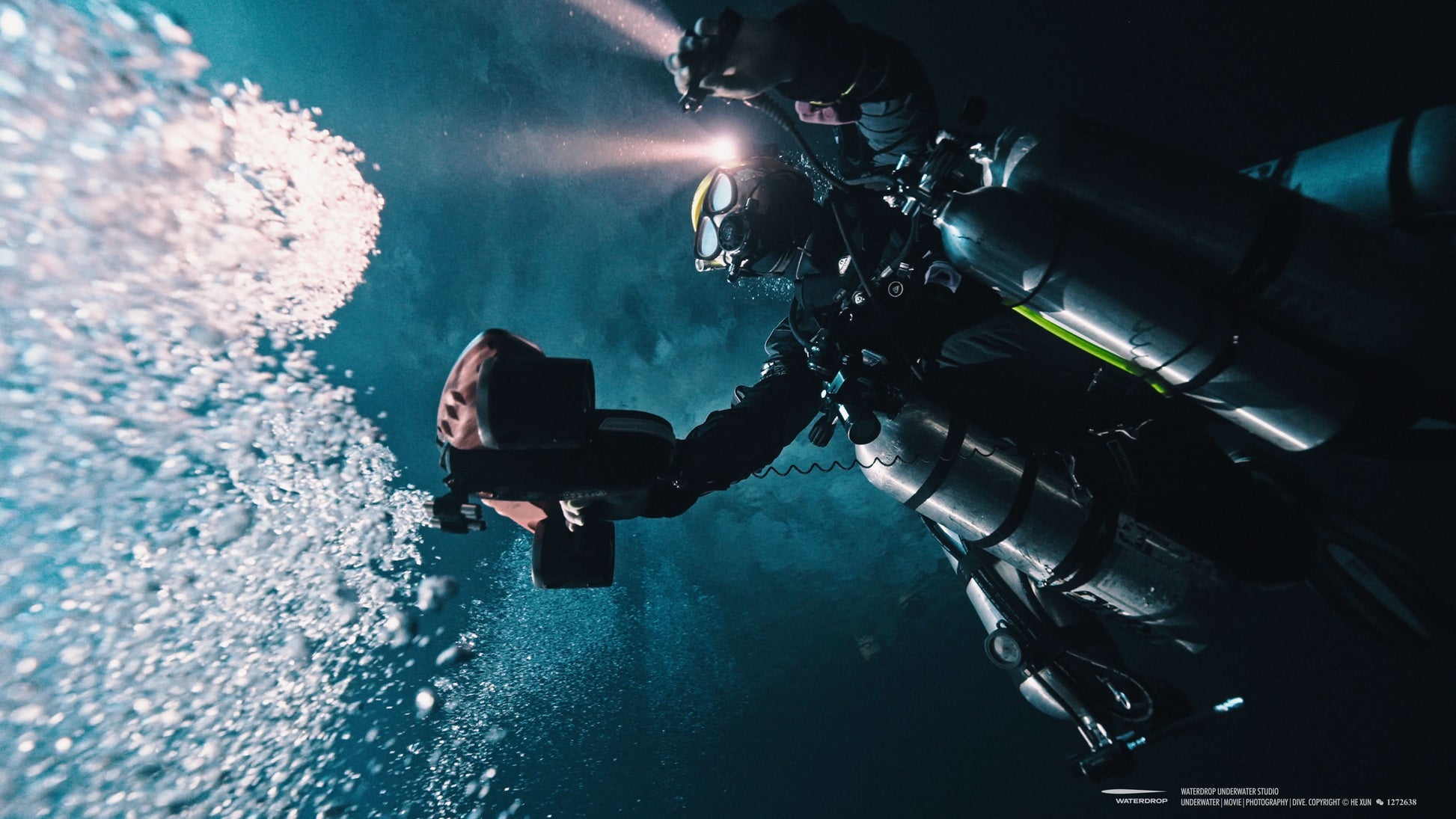 Navbow by Sublue Underwater Scooter