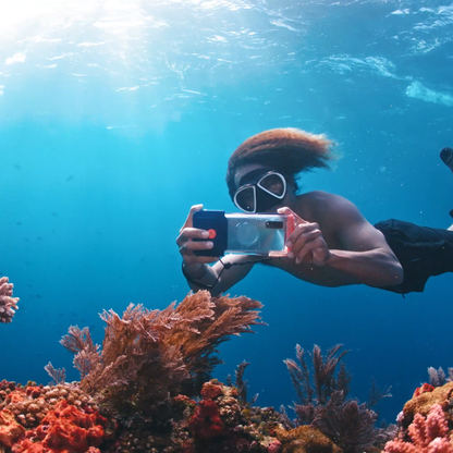H1 Smart Waterproof Phone Case by Sublue Underwater Scooter
