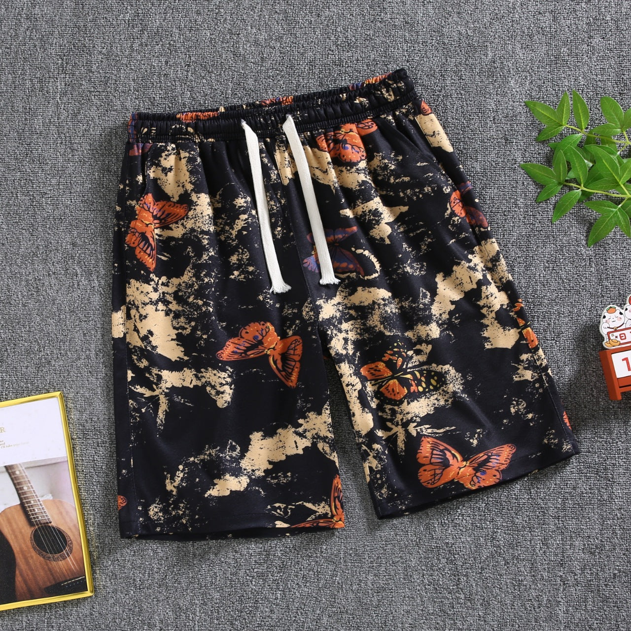 Quarter pants Men's summer beach pants Men's casual running shorts Men's 5 straight leg pants trend