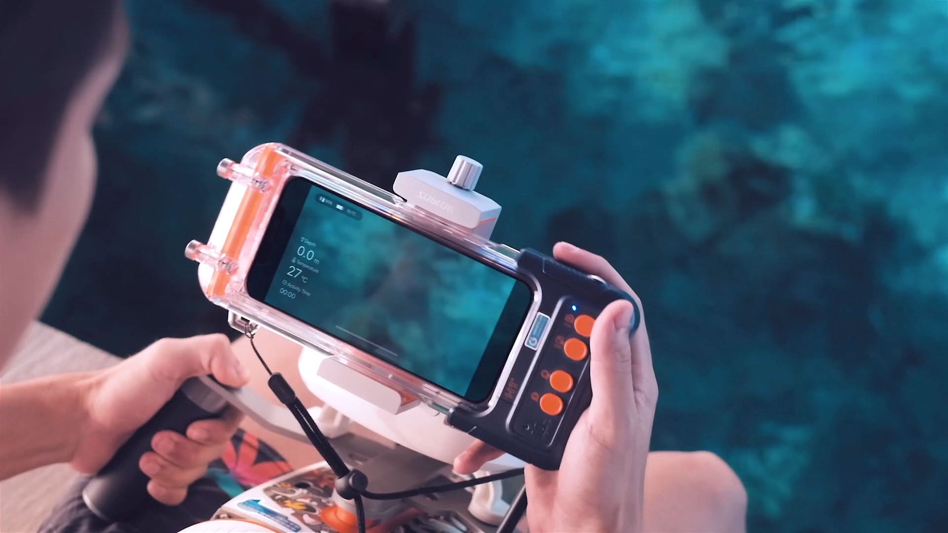 H1+ Smart Waterproof Phone Case by Sublue Underwater Scooter