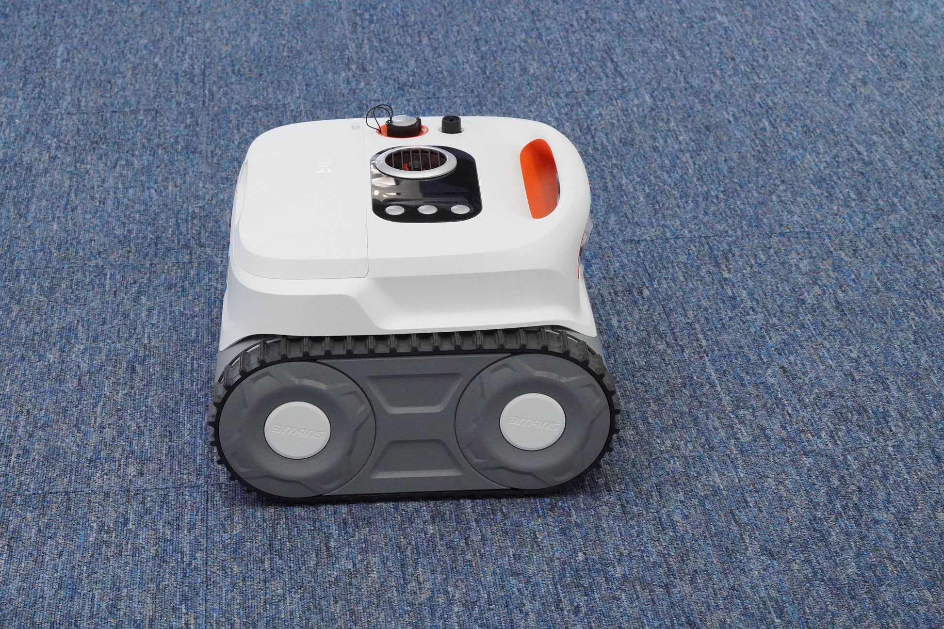 BN Pro Robotic Pool Cleaner by Sublue Underwater Scooter