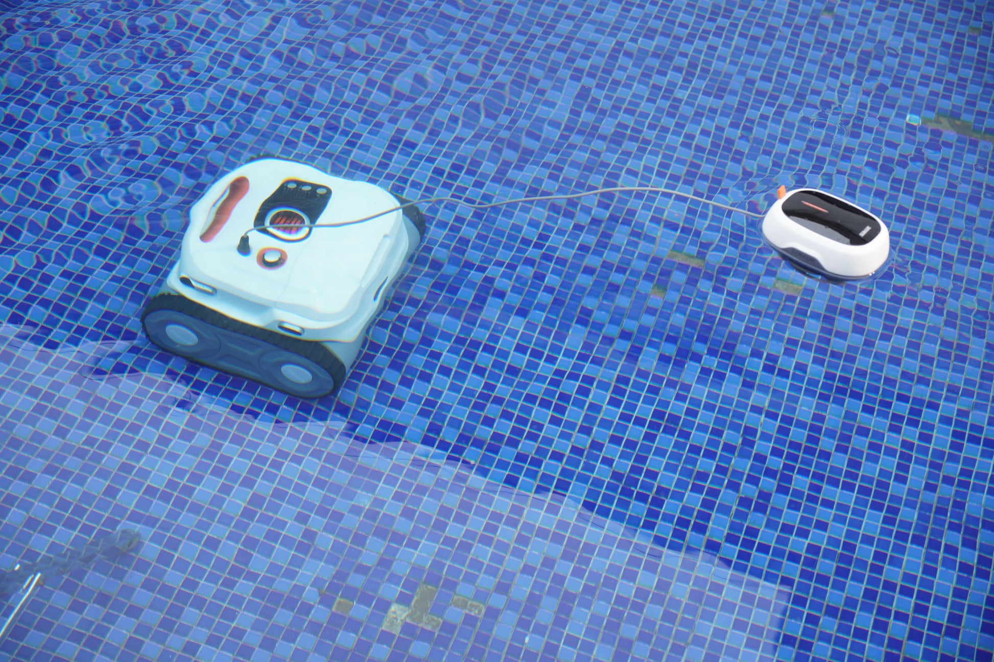 BN Pro Robotic Pool Cleaner by Sublue Underwater Scooter