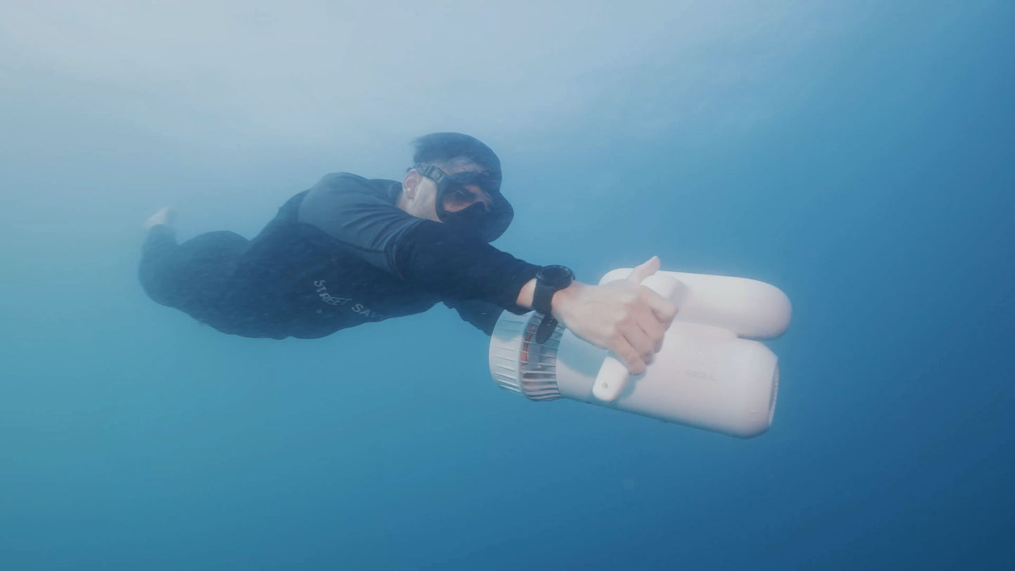 Hagul EZ by Sublue Underwater Scooter