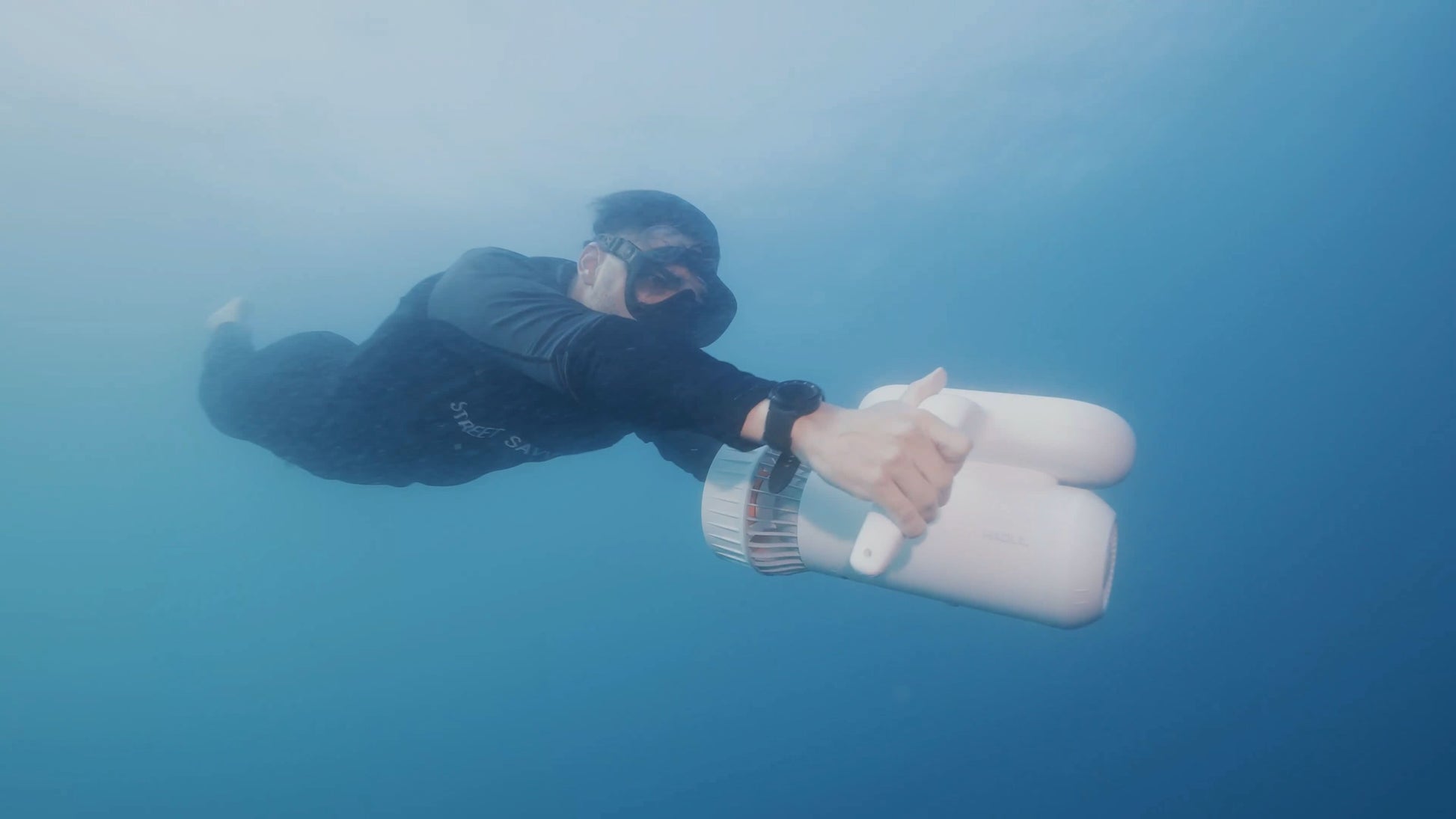 Hagul EZ by Sublue Underwater Scooter