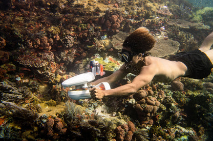 H1+ Smart Waterproof Phone Case by Sublue Underwater Scooter