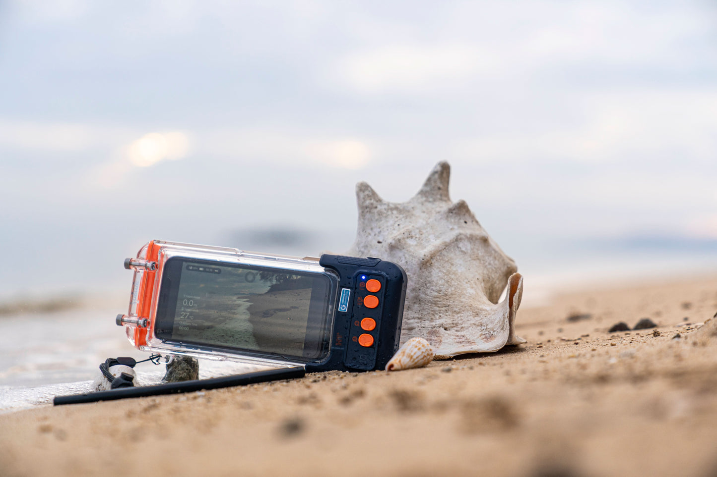 H1+ Smart Waterproof Phone Case by Sublue Underwater Scooter